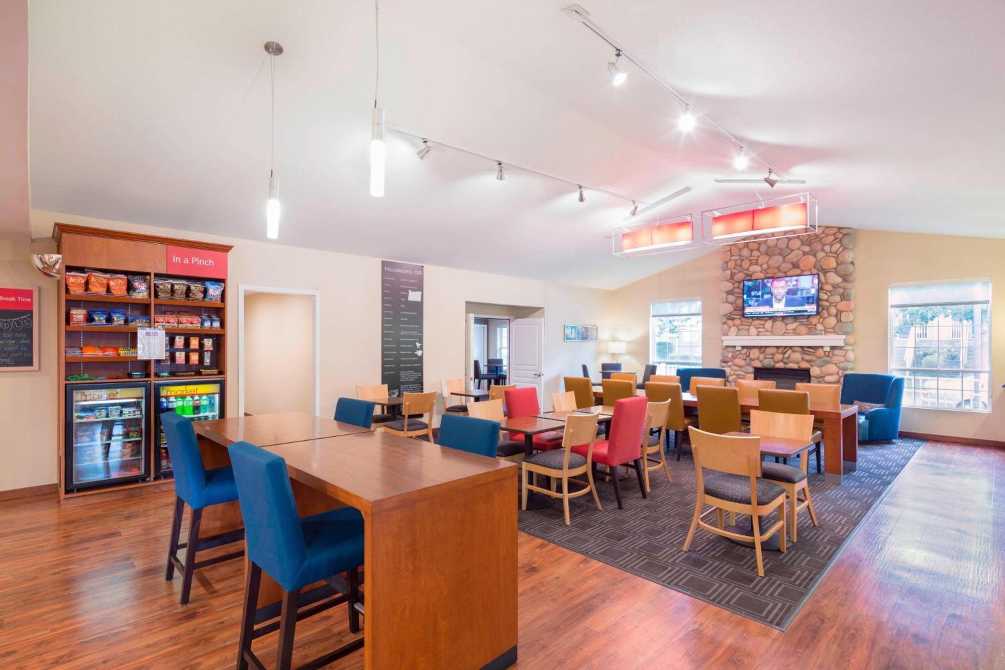 Towneplace Suites By Marriott Portland Hillsboro Exteriör bild
