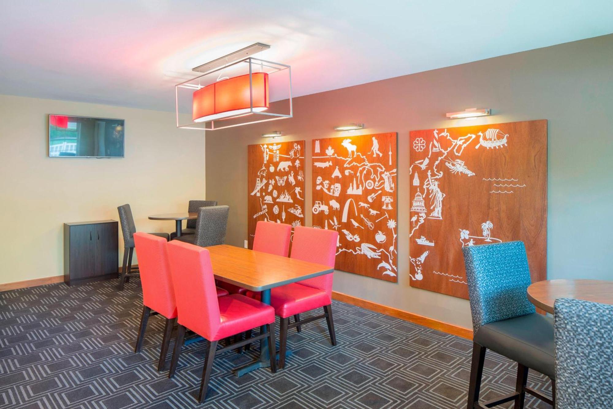 Towneplace Suites By Marriott Portland Hillsboro Exteriör bild